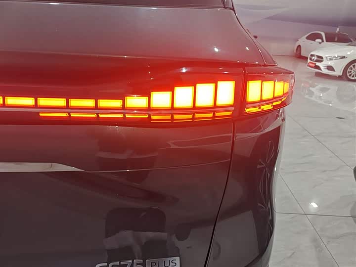 Changan CS75 PLUS 2025 1.5 T — фото 8