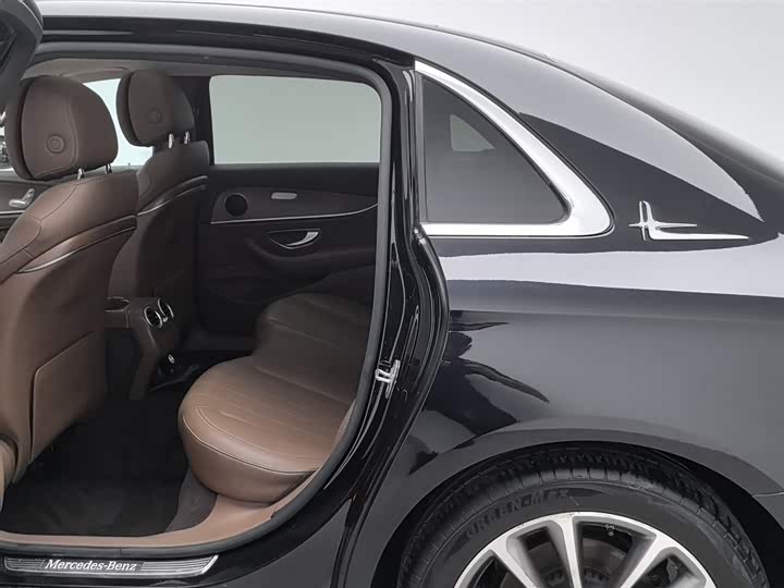 Mercedes-Benz E-Class 2020 E 260 L — фото 15