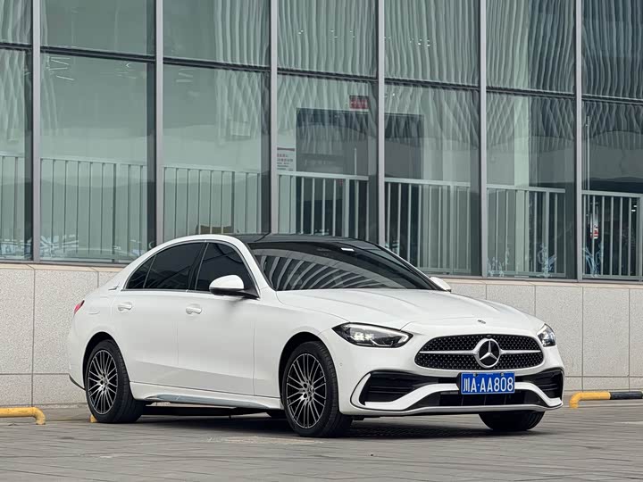 Mercedes-Benz C-Class 2024 C 260 L — фото 1