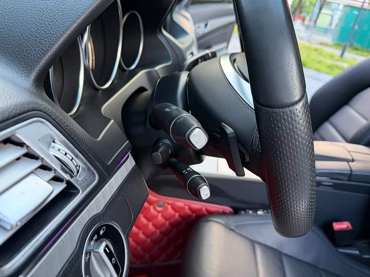 Mercedes-Benz E-Class E 200 — фото 20