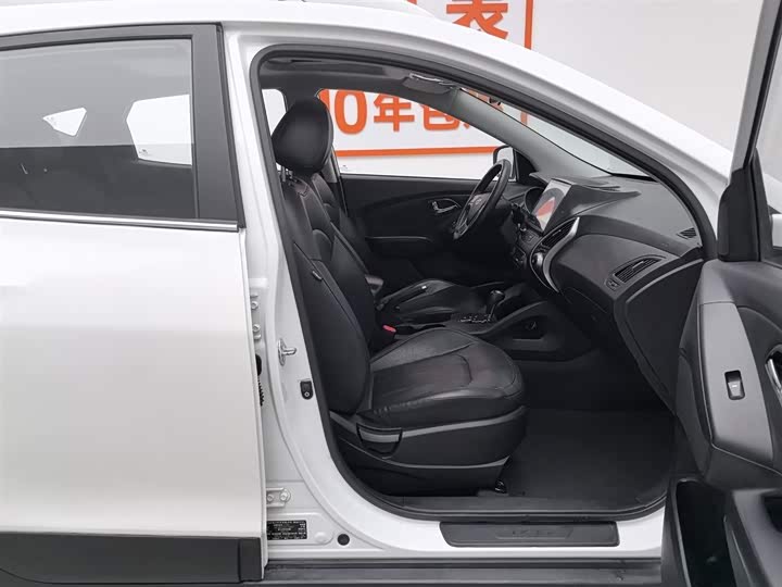 BAIC Hyundaiix 2015 2.0 L AT 2 WD V — фото 23
