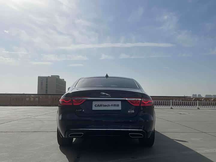 Jaguar XFL 2020 XFL 2.0 T P 250 4 WD — фото 7