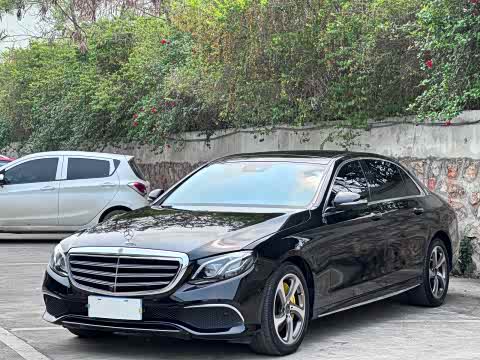 Mercedes-Benz E-Class 2018 E 300 L — фото 15