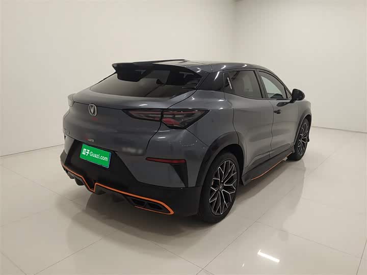 Changan UNI-T 2022 1.5 T Premium — фото 7