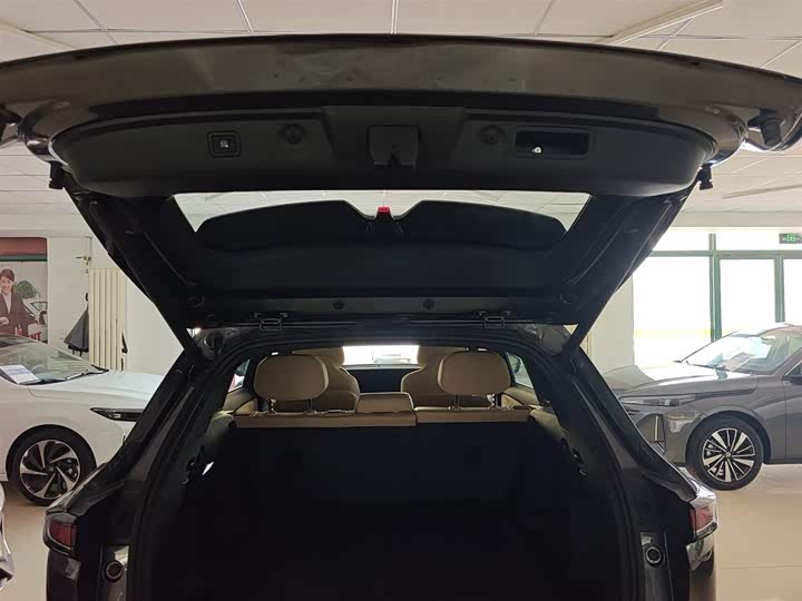 Changan CS75 PLUS 2025 1.5 T — фото 15
