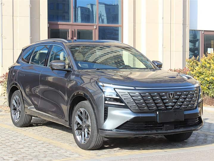 Changan CS75 PLUS 2025 1.5 T — фото 22