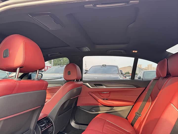 BMW 5 Series 535Le M спортпакет — фото 13