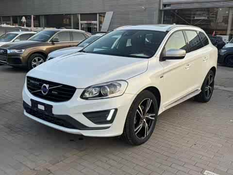 Volvo XC60 2017 T 5 AWD — фото 16