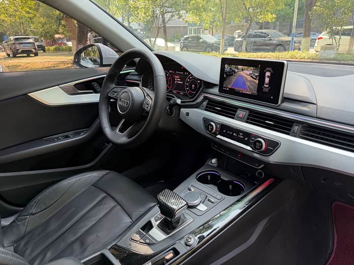 Audi A4L 30 40 TFSI стиль — фото 13
