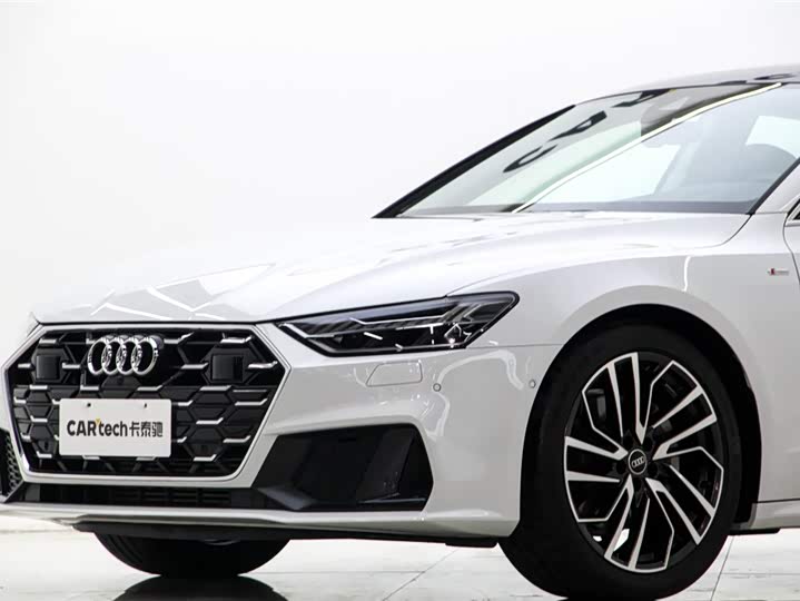 Audi A7 2024 45 TFSI — фото 31