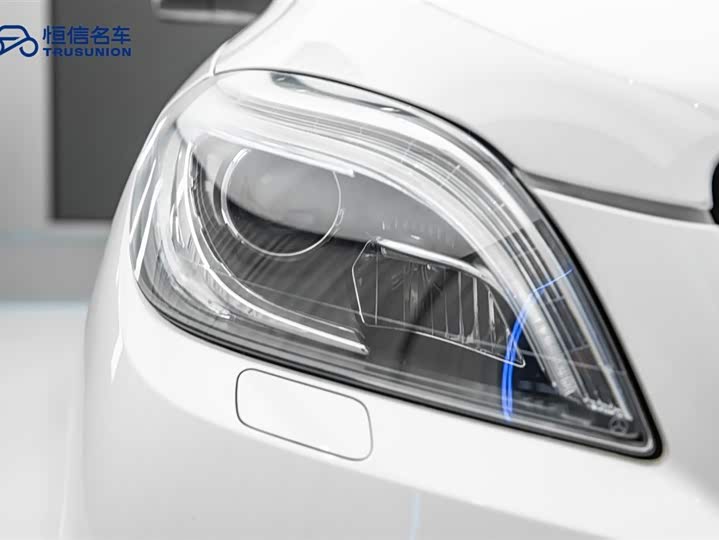 Mercedes-Benz M-Class 2014 ML 320 4 MATIC — фото 10