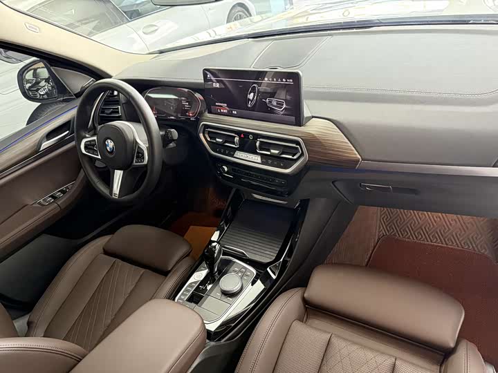 BMW X3 2022 x Drive 30i Leading M — фото 3