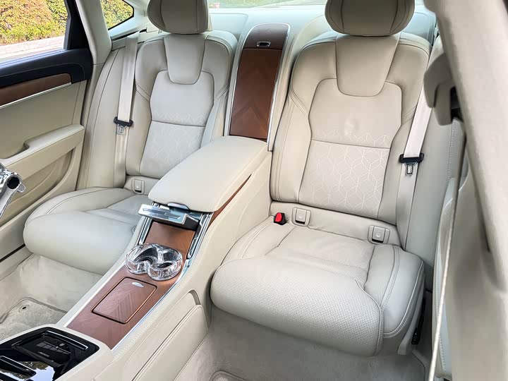 Volvo S90 Hybrid 2019 T 8 E Hybrid 3 V — фото 16