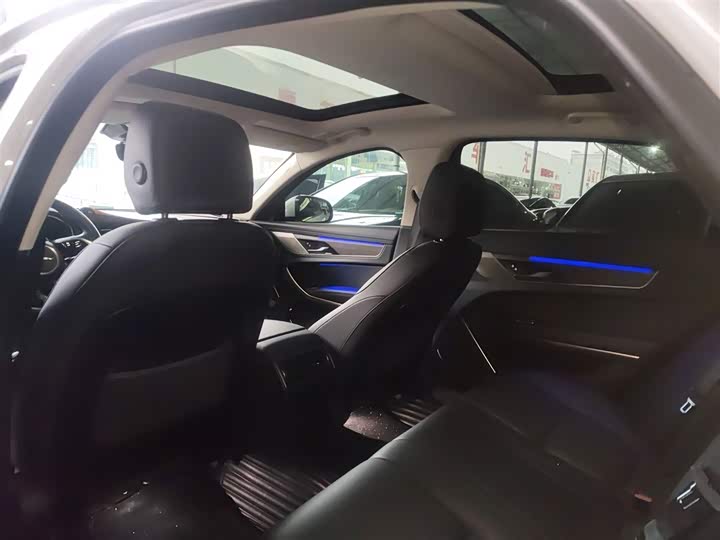Jaguar XFL 2022 XFL 2.0 T P 200 2 WD — фото 14