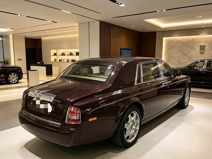 Rolls-Royce Phantom — фото 2