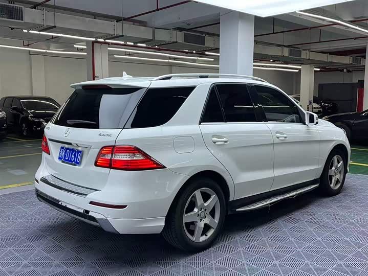 Mercedes-Benz M-Class 2014 ML 400 4 MATICLuxury — фото 4