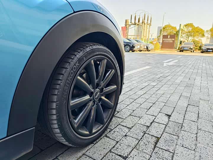 MINI Hatch — фото 16