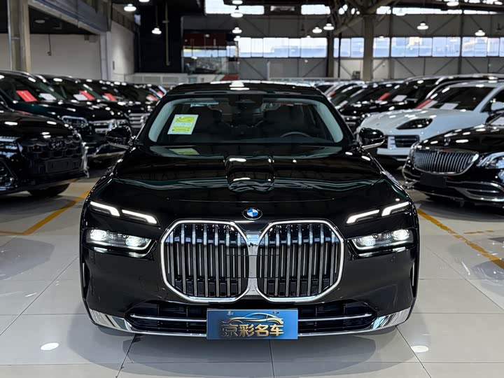 BMW 7 Series 735Li люкс-пакет — фото 2
