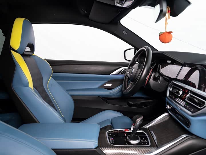 BMW M4 M xDrive — фото 20