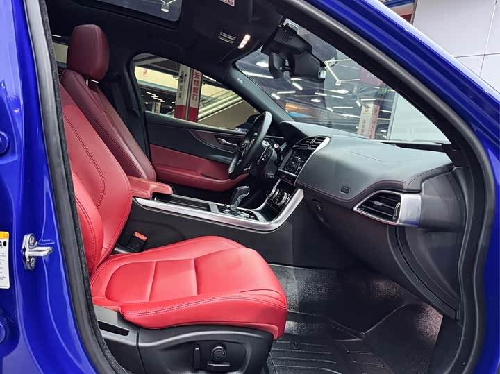 Jaguar XEL 2020 2.0 T 200 PS R-DYNAMIC S — фото 16