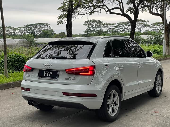 Audi Q3 2017 35 TFSI — фото 25