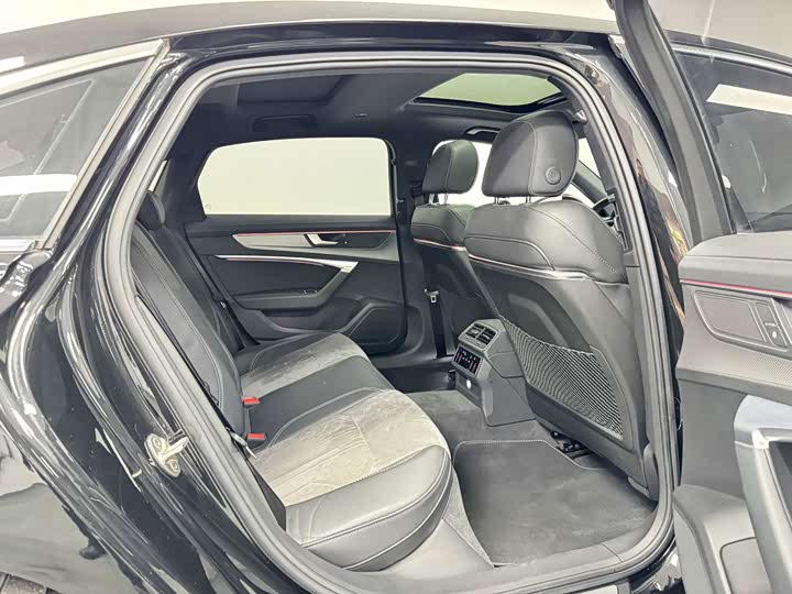 Audi A6L 2020 55 TFSI e quattro — фото 15
