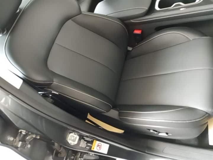 Changan CS75 2026 PRO 1.5 T DCT 7 — фото 25