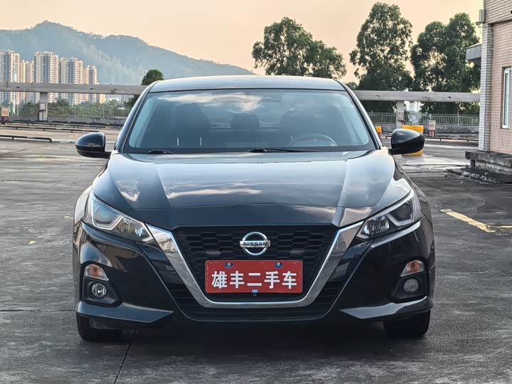 Nissan Teana — фото 2