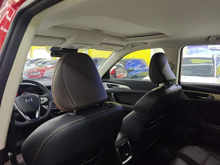 Changan CS35 PLUS 2018 1.6 L AT V — фото 18