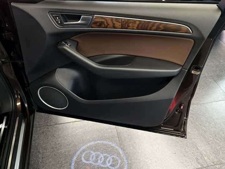 Audi Q5 2016 40 TFSI Comfort — фото 15