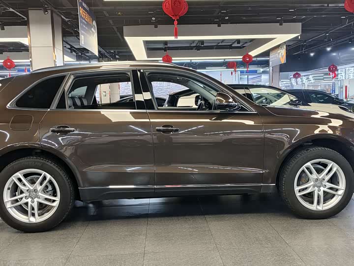 Audi Q5 2016 40 TFSI Comfort — фото 4