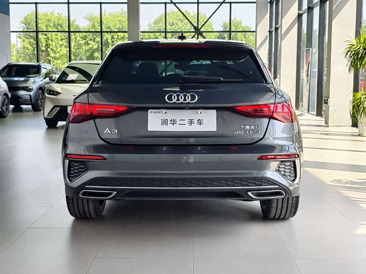 Audi A3 2023 Sportback 35 TFSI Sport — фото 4