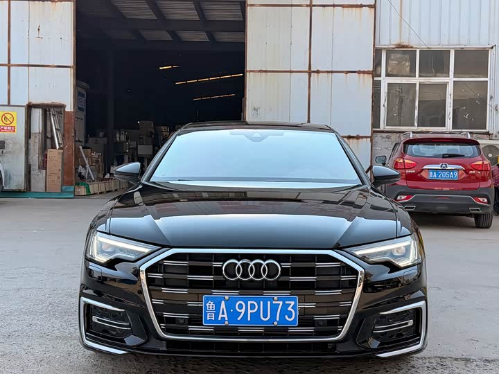 Audi A6L 2023 40 TFSI — фото 2