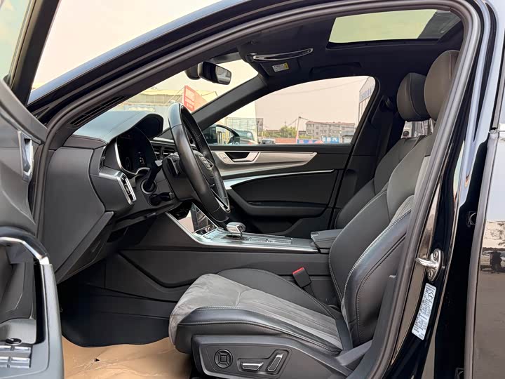 Audi A6L 2023 40 TFSI — фото 11