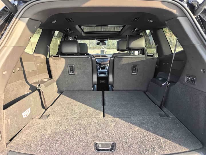 Cadillac XT6 2021 28 T 4 WDLuxury — фото 19