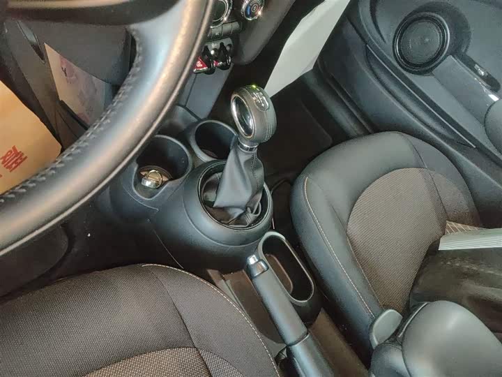 MINI Hatch — фото 14