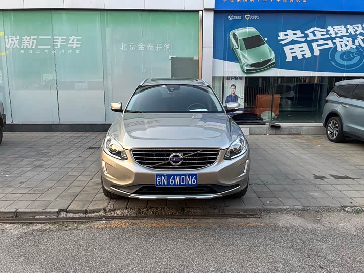 Volvo XC60 2016 T 5 — фото 2