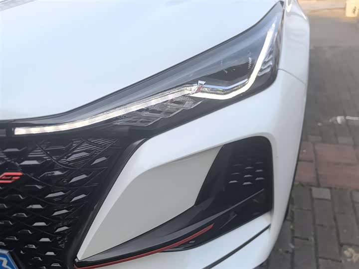 Changan CS75 PLUS 2021 2.0 T AT — фото 24