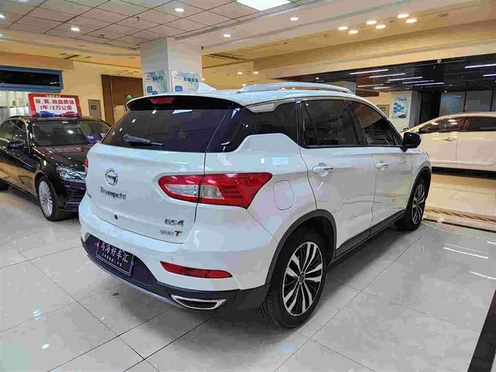 Trumpchi GS4 2017 235 T MT 2 WD — фото 3