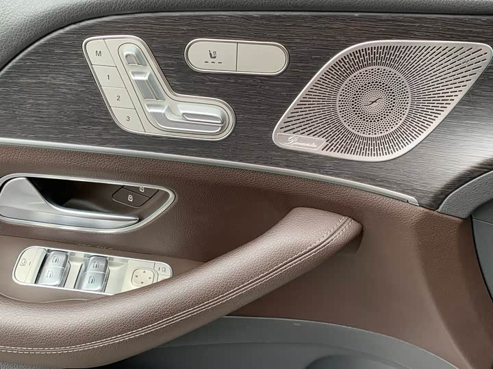 Mercedes-Benz GLE — фото 22