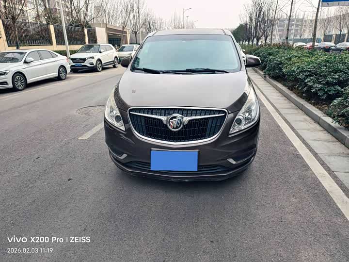 Buick GL8 25S комфорт V — фото 3