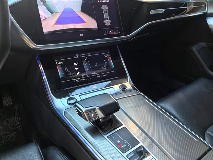 Audi A6L 2023 40 TFSI — фото 8