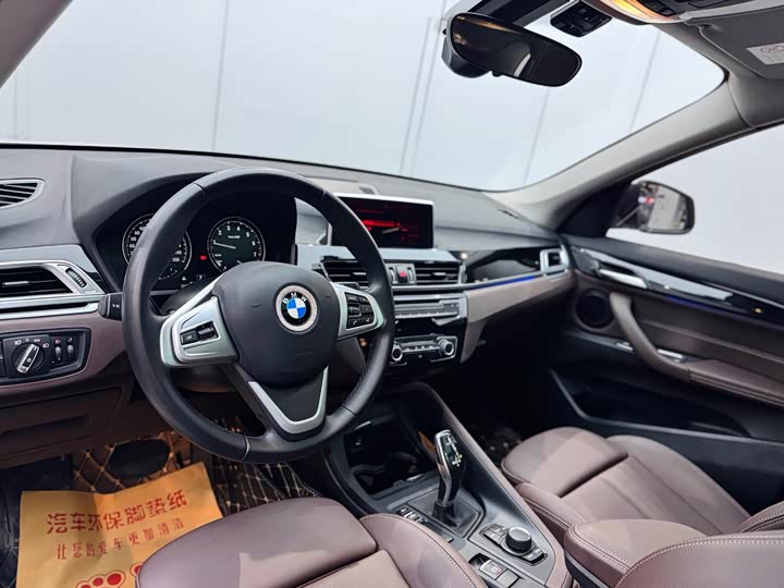 BMW X1 2020 s Drive 20 Li — фото 8