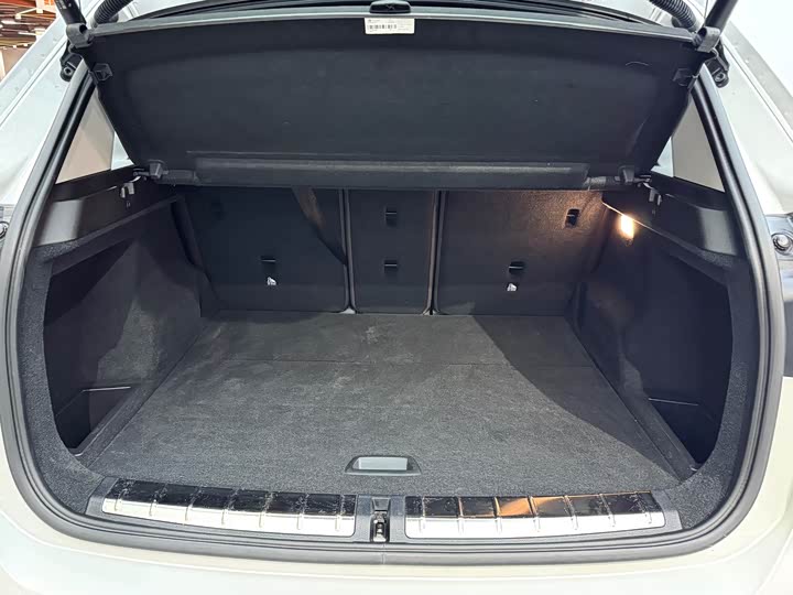 BMW X1 2020 s Drive 20 Li — фото 23