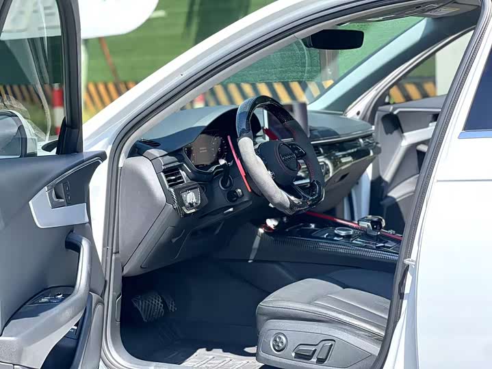 Audi A 4 2020 Avant 40 TFSI — фото 8