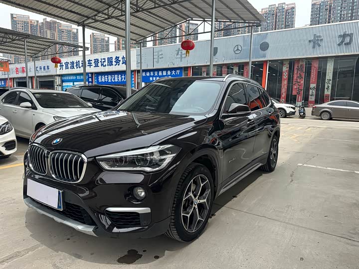 BMW X1 2016 s Drive 18 Li Luxury — фото 1