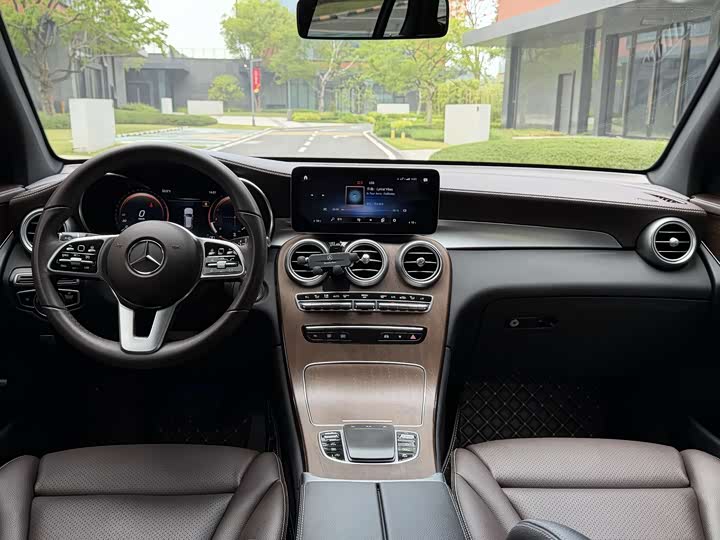 Mercedes-Benz GLC 2022 GLC 300 L 4 MATIC — фото 20