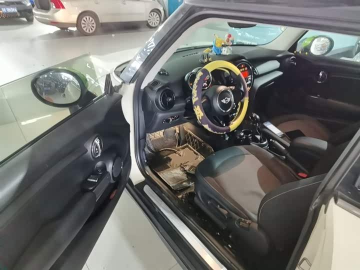 MINI Hatch — фото 16