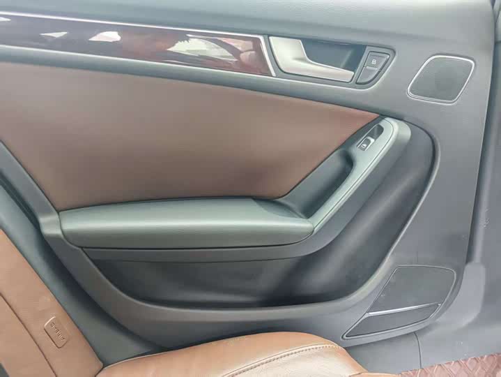 Audi A4L 2016 35 TFSI S line Comfort — фото 21