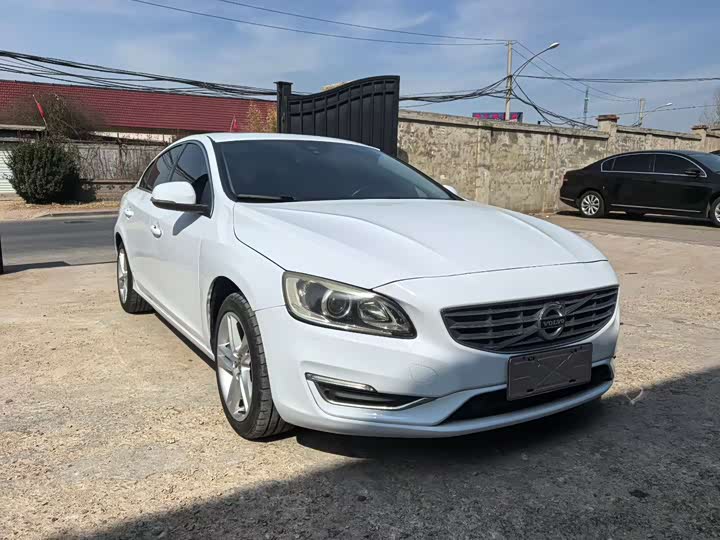 Volvo S60 2015 S 60 L T 5 — фото 2